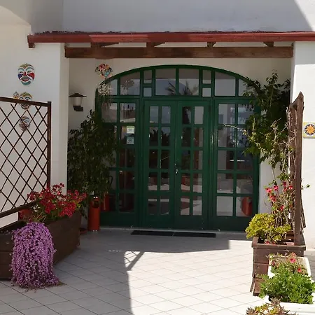 Hotel Bina
