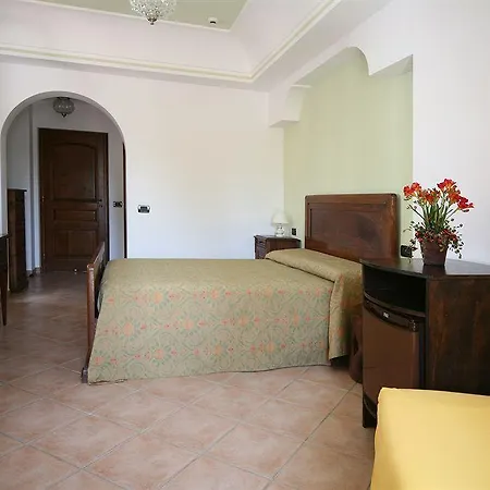 Bina Hotel Sant'Angelo (Isola d'Ischia)